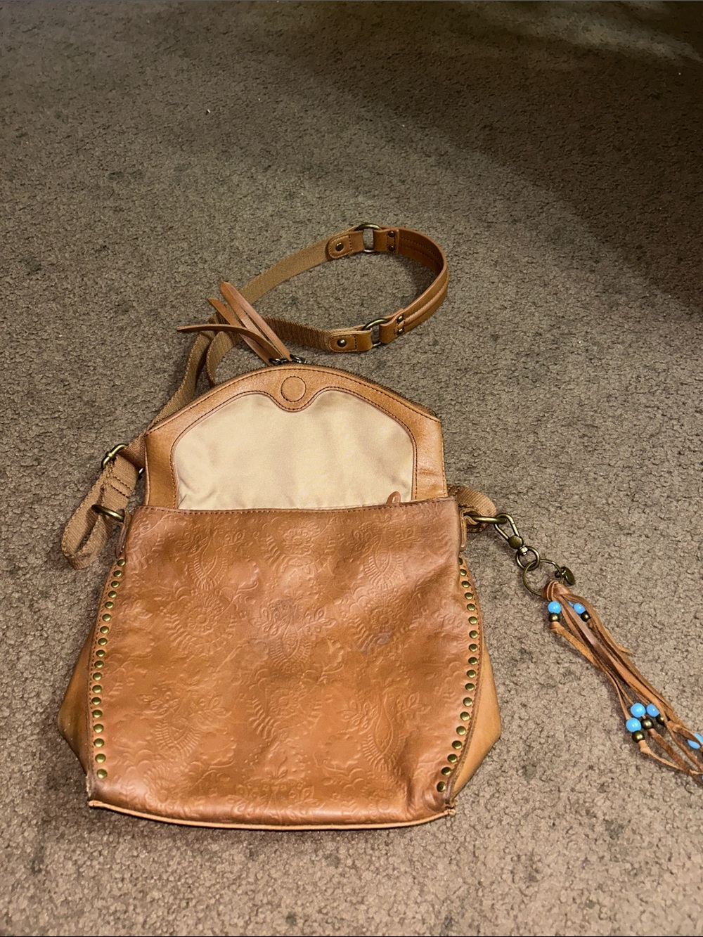 The Sak Leather Embossed Crossbody Bag in Tan - Picture 4 of 7